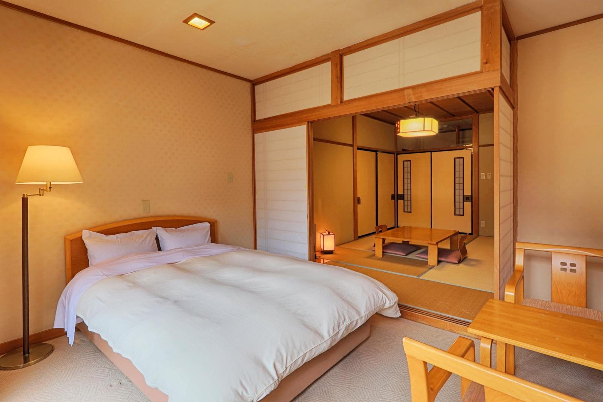 Hatago Tsubakiya Yamanakako Room photo