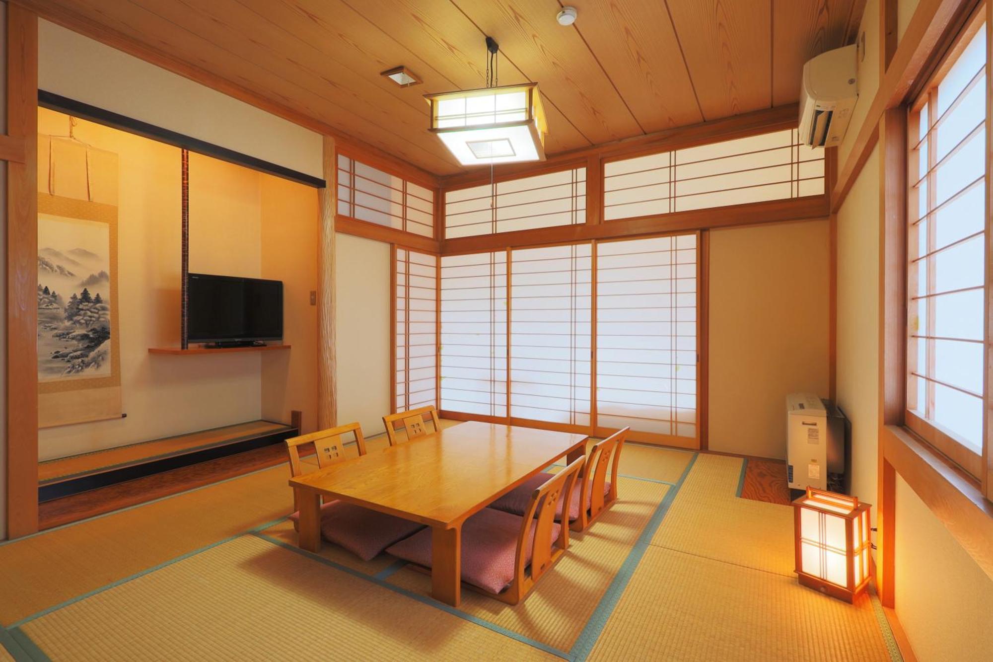 Hatago Tsubakiya Yamanakako Room photo