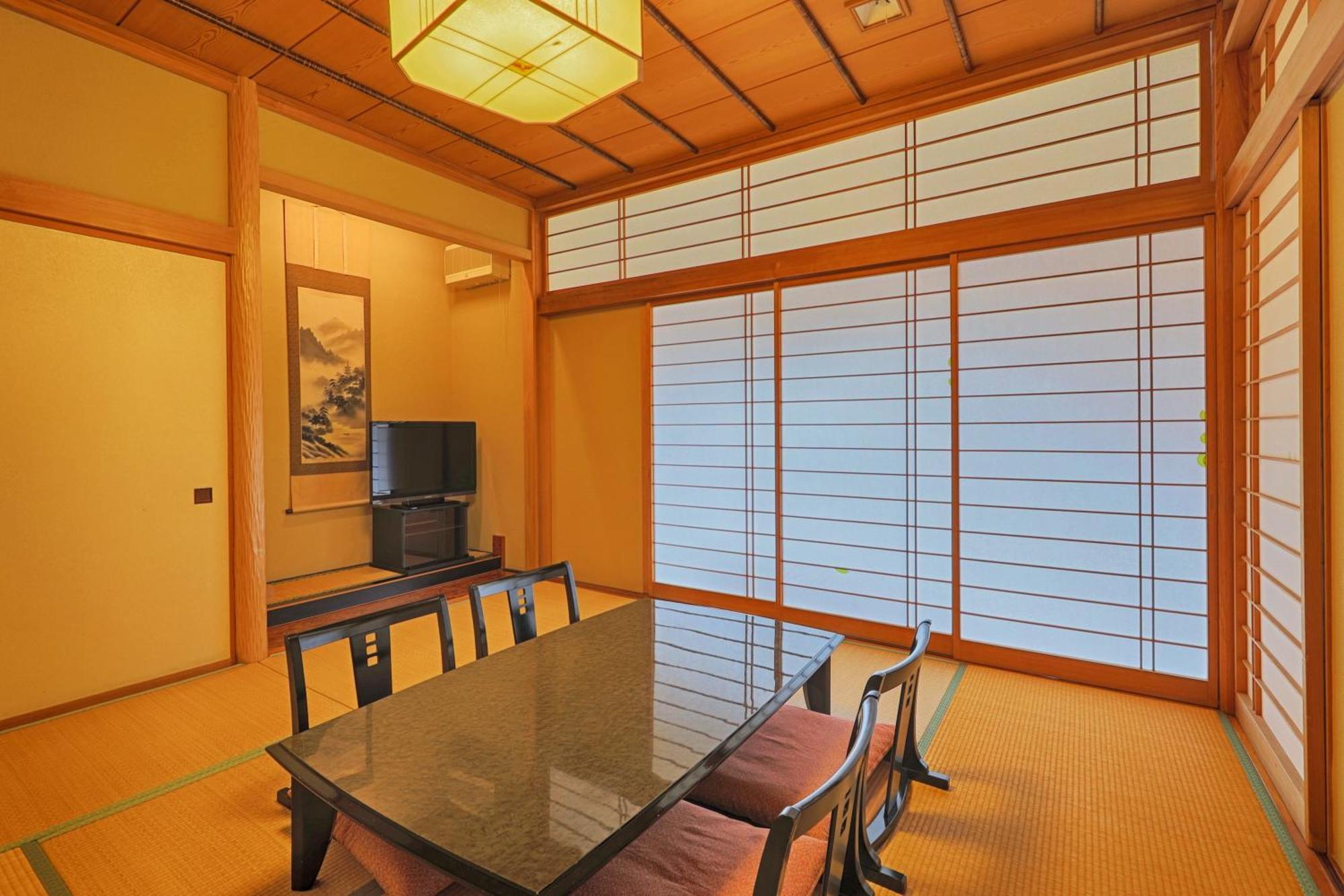 Hatago Tsubakiya Yamanakako Room photo
